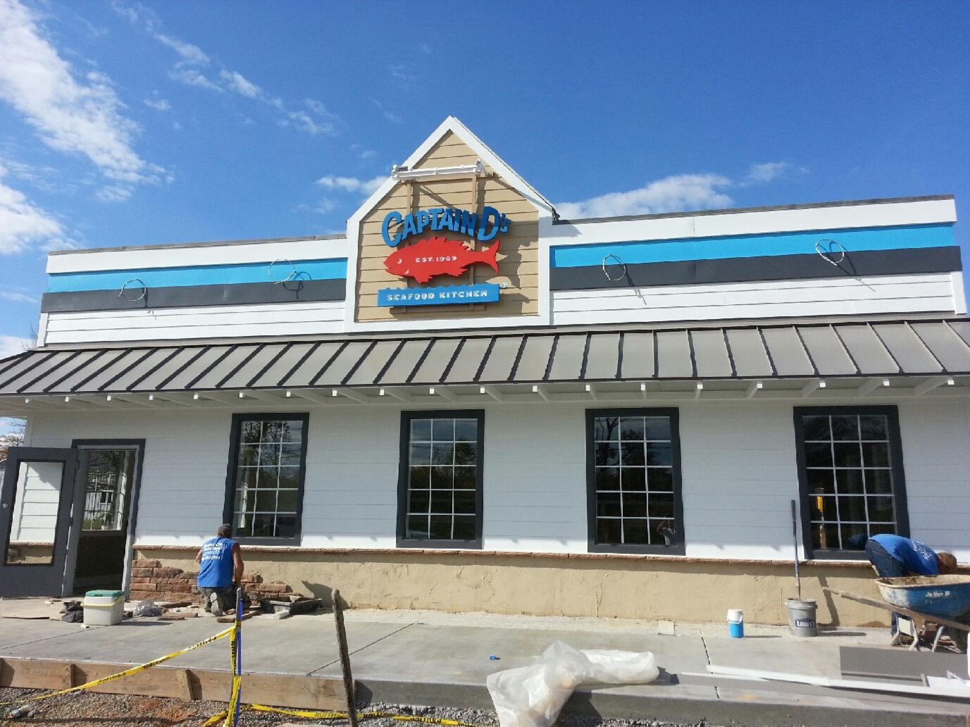 Commercial roofing project